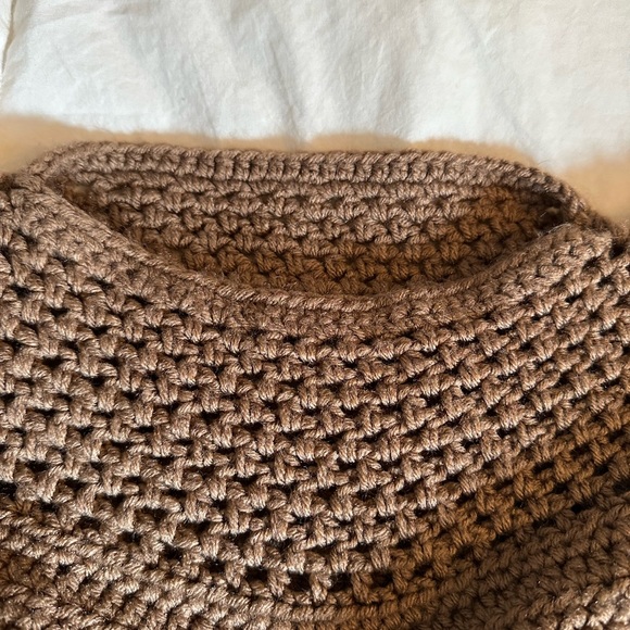 Crocheted sweater, fits an xs/s - Picture 2 of 5